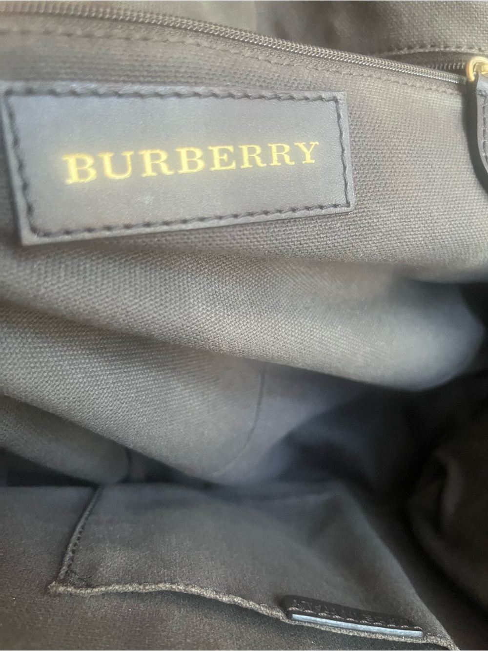 Burberry bag - Picture 11 of 15